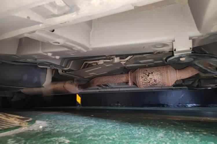 Used GAC Trumpchi M8 2021 Lingxiu Series 390T Ultimate Edition Chassis Front Right