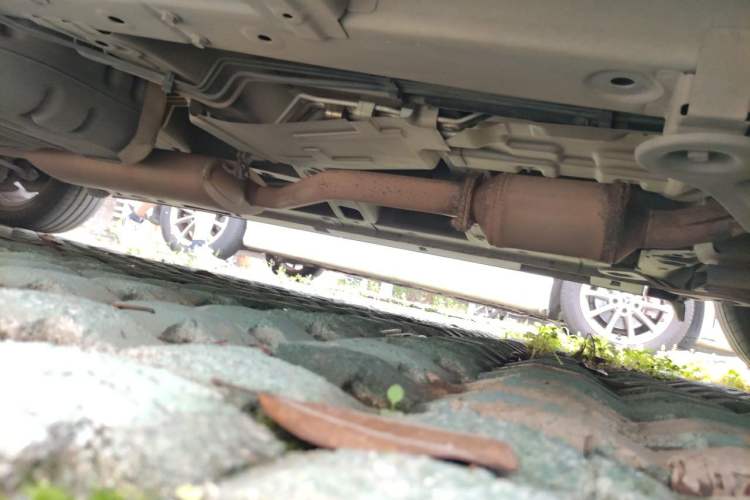 Used GAC Trumpchi M8 2021 Lingxiu Series 390T Ultimate Edition Chassis Front Right