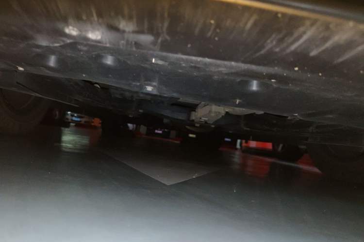 Used GAC Trumpchi M8 2021 Master Series 390T Prestige Edition Chassis Front