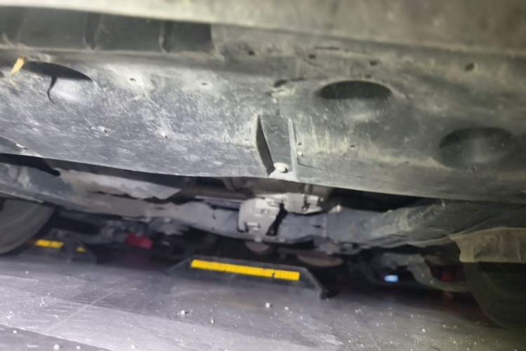 Used GAC Trumpchi M8 2021 Lingxiu Series 390T Deluxe Edition Chassis Front