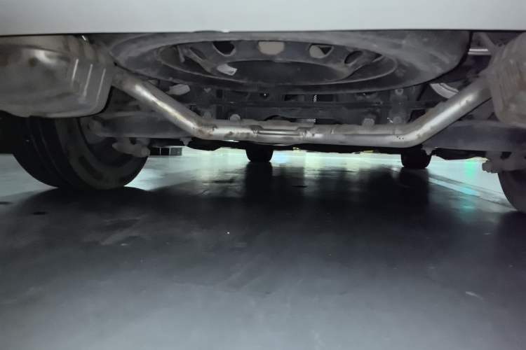 Used GAC Trumpchi M8 2021 Lingxiu Series 390T Ultimate Edition Chassis Rear
