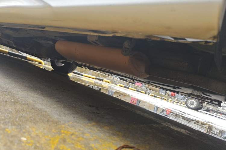 Used GAC Trumpchi M8 2021 Lingxiu Series 390T Deluxe Edition Chassis Rear Left