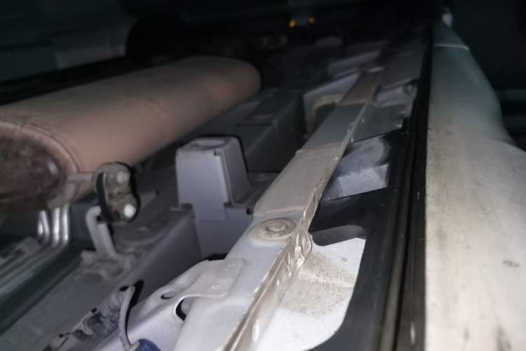 Used GAC Trumpchi M8 2021 Lingxiu Series 390T Deluxe Edition Chassis Rear Left