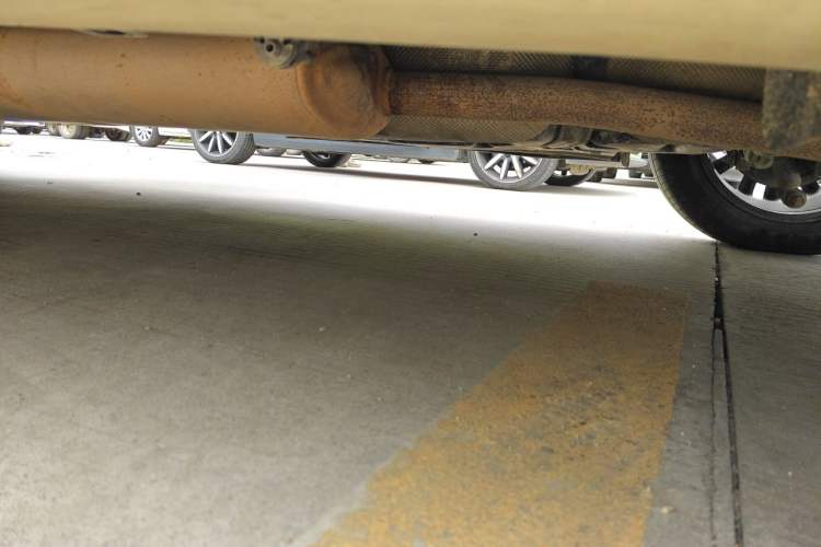 Used GAC Trumpchi M8 2021 Lingxiu Series 390T Deluxe Edition Chassis Rear Left