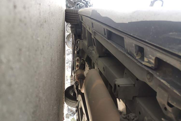 Used GAC Trumpchi M8 2021 Lingxiu Series 390T Deluxe Edition Chassis Rear Left