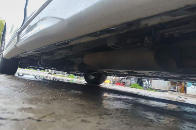 Used GAC Trumpchi M8 2021 Lingxiu Series 390T Deluxe Edition Chassis Rear Left