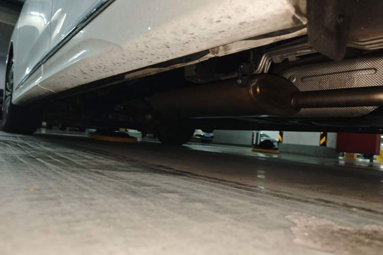 Used GAC Trumpchi M8 2021 Lingxiu Series 390T Deluxe Edition Chassis Rear Left
