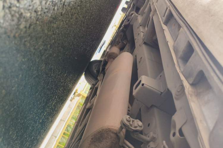 Used GAC Trumpchi M8 2021 Lingxiu Series 390T Ultimate Edition Chassis Rear Left