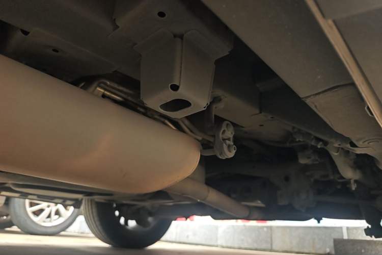 Used GAC Trumpchi M8 2021 Lingxiu Series 390T Ultimate Edition Chassis Rear Left