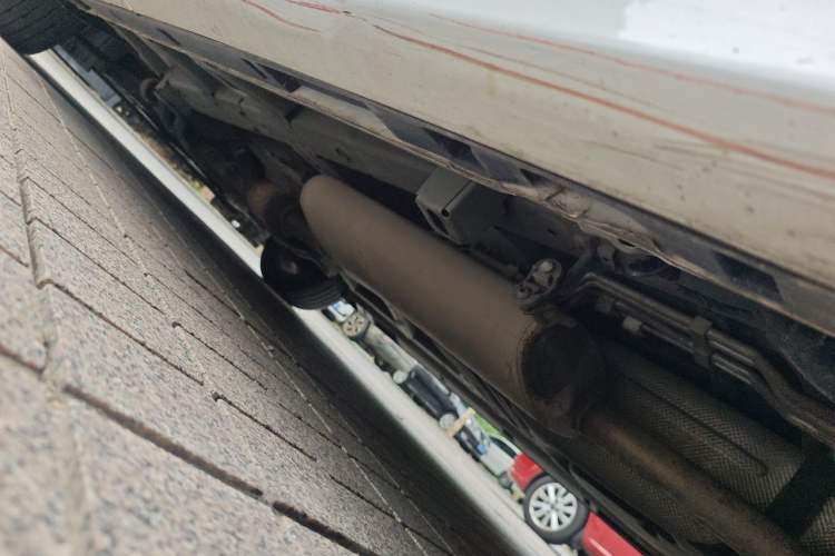 Used GAC Trumpchi M8 2021 Lingxiu Series 390T Deluxe Edition Chassis Rear Left