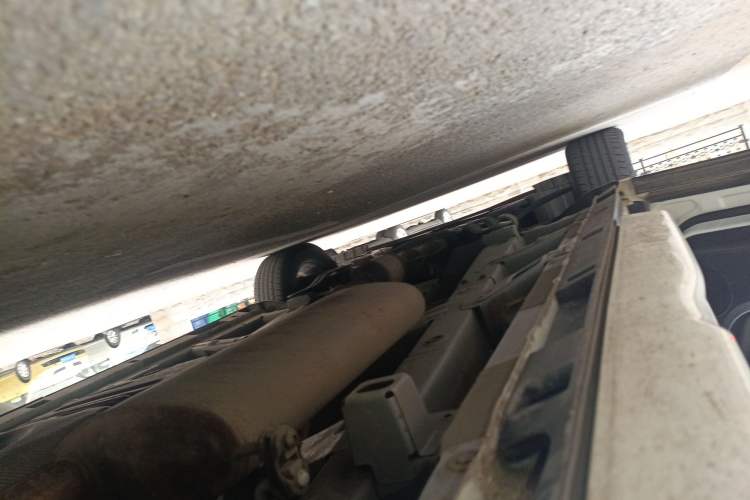 Used GAC Trumpchi M8 2021 Lingxiu Series 390T Deluxe Edition Chassis Rear Left