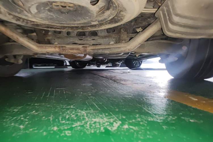 Used GAC Trumpchi M8 2021 Lingxiu Series 390T Ultimate Edition Chassis Rear