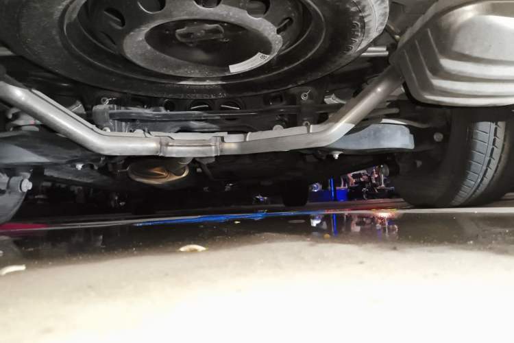 Used GAC Trumpchi M8 2021 Lingxiu Series 390T Luxury Edition Chassis Rear