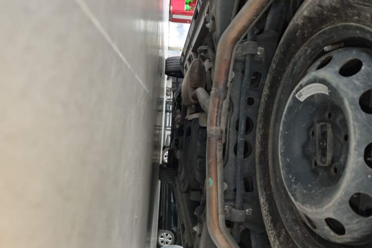 Used GAC Trumpchi M8 2021 Lingxiu Series 390T Ultimate Edition Chassis Rear