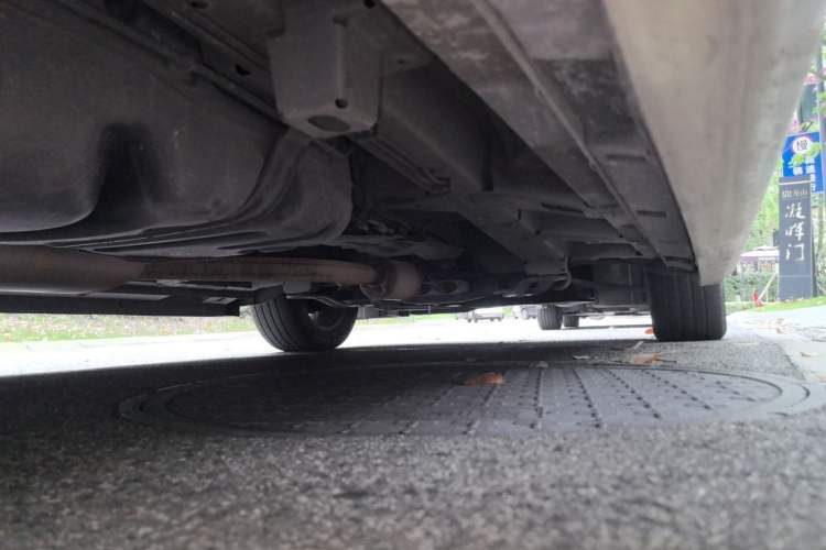 Used GAC Trumpchi M8 2021 Master Series 390T Ultimate Edition Chassis Rear Right