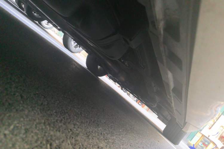 Used GAC Trumpchi M8 2021 Lingxiu Series 390T Deluxe Edition Chassis Rear Right