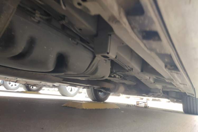 Used GAC Trumpchi M8 2021 Lingxiu Series 390T Deluxe Edition Chassis Rear Right