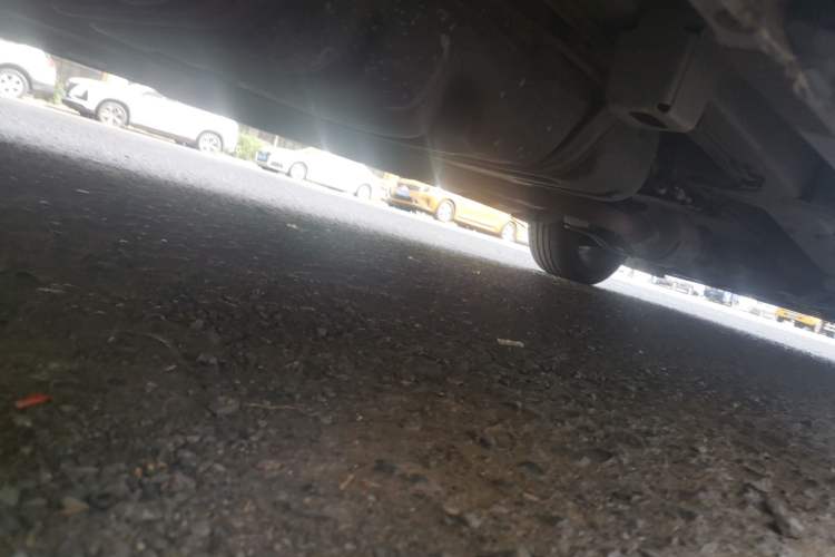 Used GAC Trumpchi M8 2021 Lingxiu Series 390T Ultimate Edition Chassis Rear Right