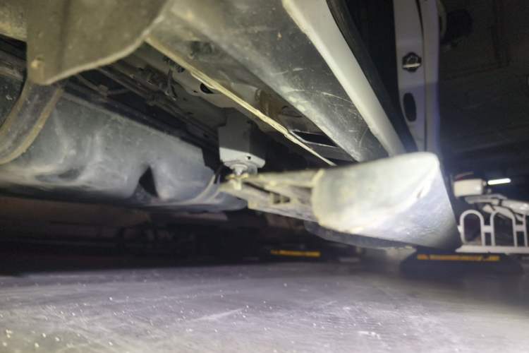 Used GAC Trumpchi M8 2021 Lingxiu Series 390T Deluxe Edition Chassis Rear Right
