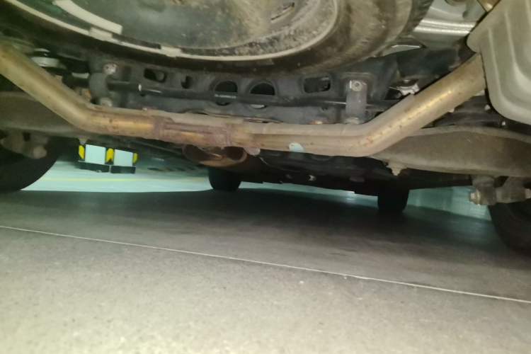 Used GAC Trumpchi M8 2021 Lingxiu Series 390T Deluxe Edition Chassis Rear