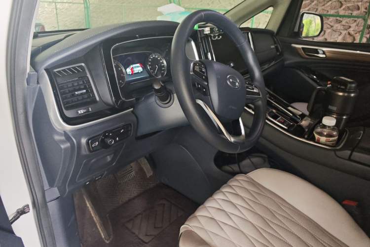 Used GAC Trumpchi M8 2021 Revised Version Lingxiu Series 390T Luxury Edition Driver Seat