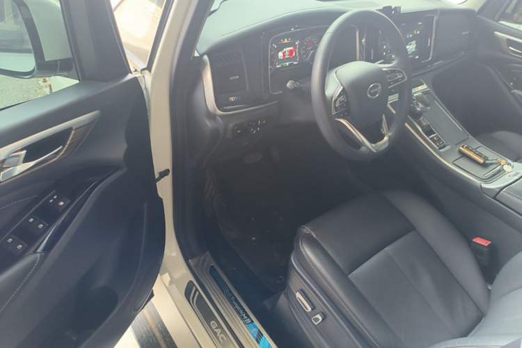 Used GAC Trumpchi M8 2021 Lingxiu Series 390T Deluxe Edition Driver Seat
