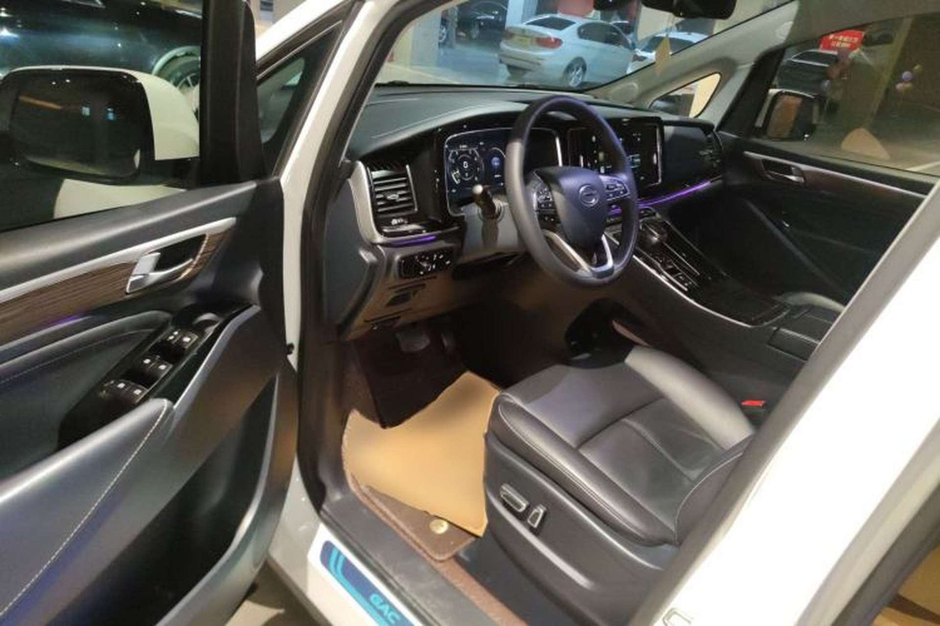 Used GAC Trumpchi M8 2021 Lingxiu Series 390T Deluxe Edition Driver Seat