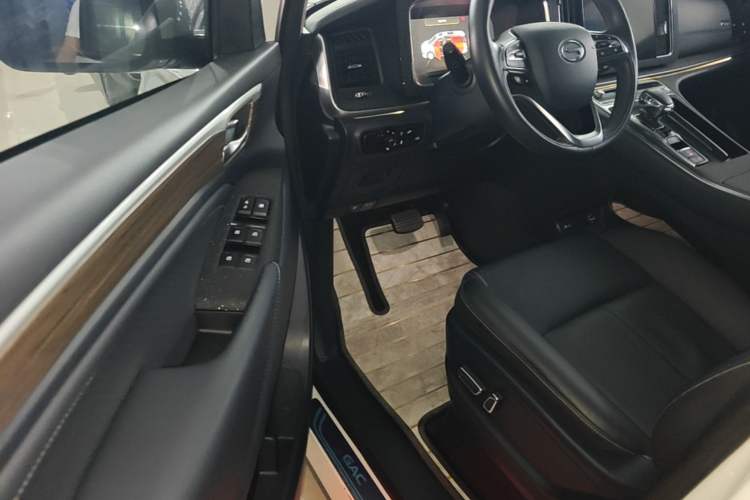 Used GAC Trumpchi M8 2021 Lingxiu Series 390T Deluxe Edition Driver Seat