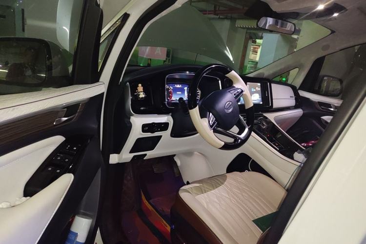 Used GAC Trumpchi M8 2021 Revised Version Lingxiu Series 390T Luxury Edition Driver Seat