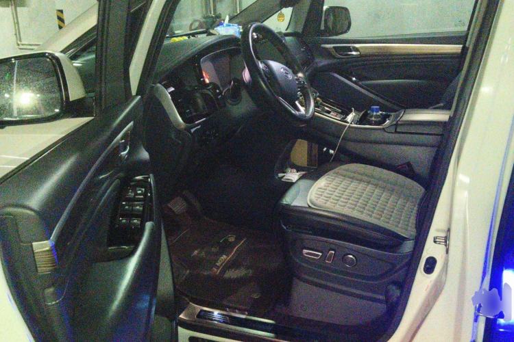 Used GAC Trumpchi M8 2021 Master Series 390T Deluxe Wellness Edition Driver Seat