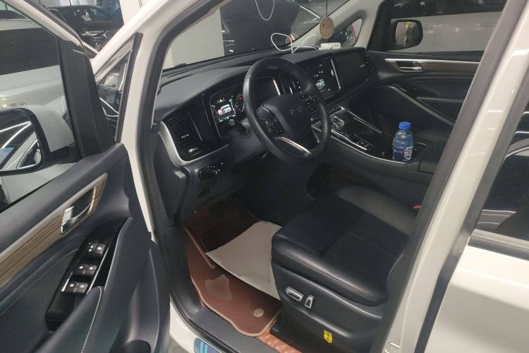 Used GAC Trumpchi M8 2021 Revised Version Lingxiu Series 390T Luxury Edition Driver Seat