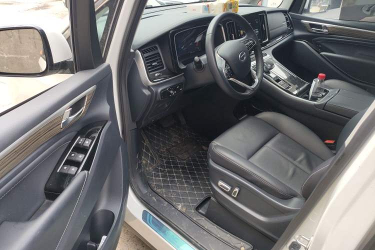 Used GAC Trumpchi M8 2021 Lingxiu Series 390T Deluxe Well-being Edition Driver Seat