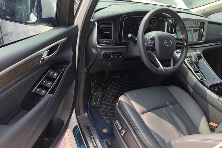 Used GAC Trumpchi M8 2021 Lingxiu Series 390T Deluxe Edition Driver Seat