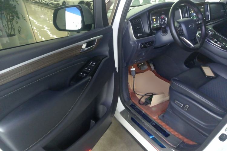 Used GAC Trumpchi M8 2021 Revised Version Lingxiu Series 390T Luxury Edition Driver Seat