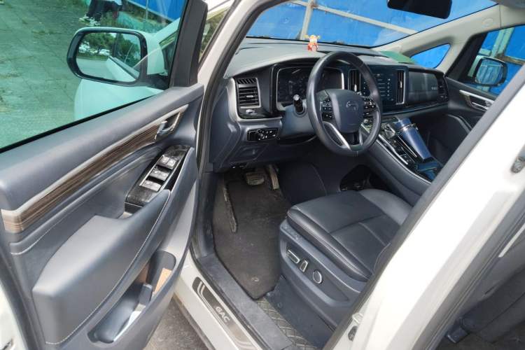 Used GAC Trumpchi M8 2021 Master Series 390T Ultimate Edition Driver Seat