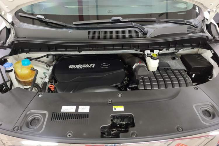 Used GAC Trumpchi M8 2021 Lingxiu Series 390T Deluxe Edition Engine Bay