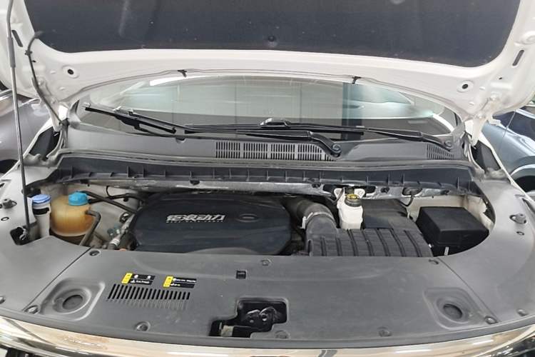 Used GAC Trumpchi M8 2021 Master Series 390T Ultimate Edition Engine Bay