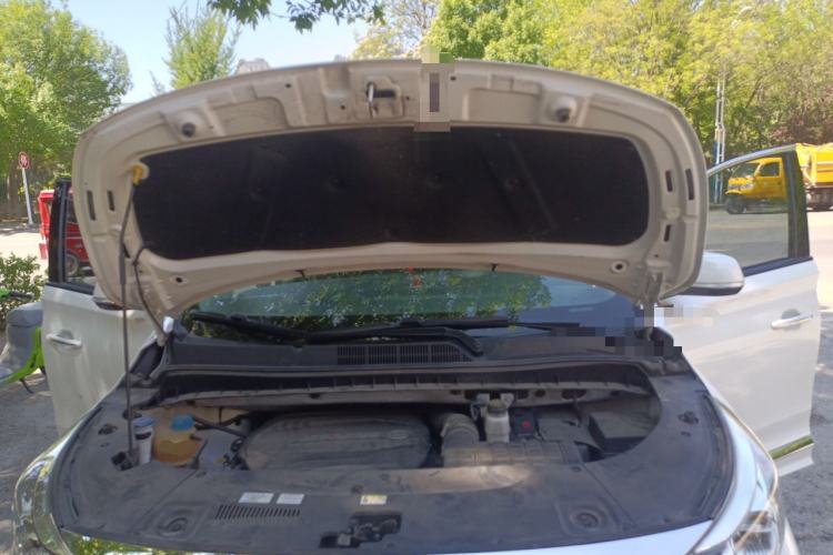 Used GAC Trumpchi M8 2021 Lingxiu Series 390T Deluxe Edition Engine Bay