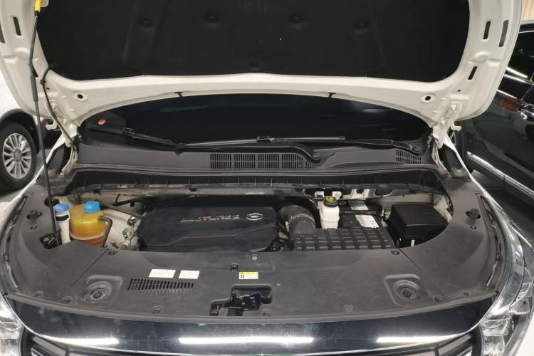 Used GAC Trumpchi M8 2021 Lingxiu Series 390T Ultimate Edition Engine Bay