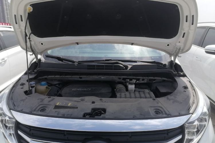 Used GAC Trumpchi M8 2021 Revised Version Lingxiu Series 390T Luxury Edition Engine Bay