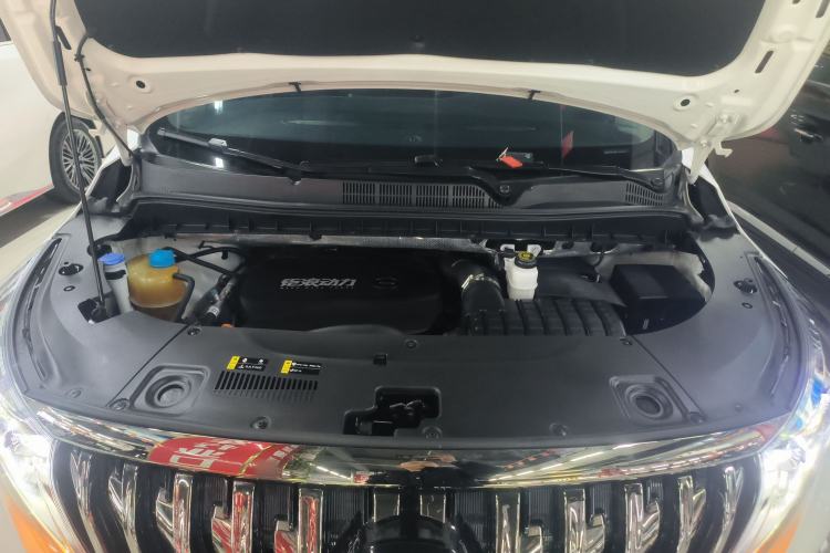 Used GAC Trumpchi M8 2021 Master Series 390T Prestige Edition Engine Bay