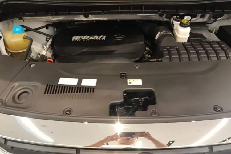 Used GAC Trumpchi M8 2021 Lingxiu Series 390T Luxury Edition Engine Bay