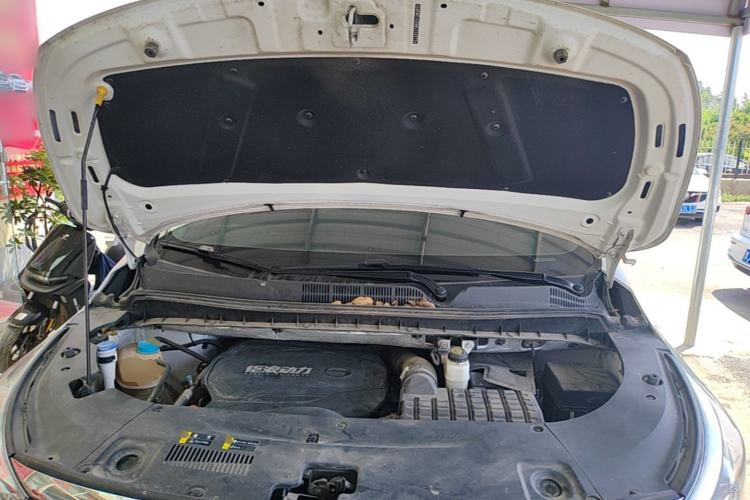 Used GAC Trumpchi M8 2021 Master Series 390T Ultimate Edition Engine Bay