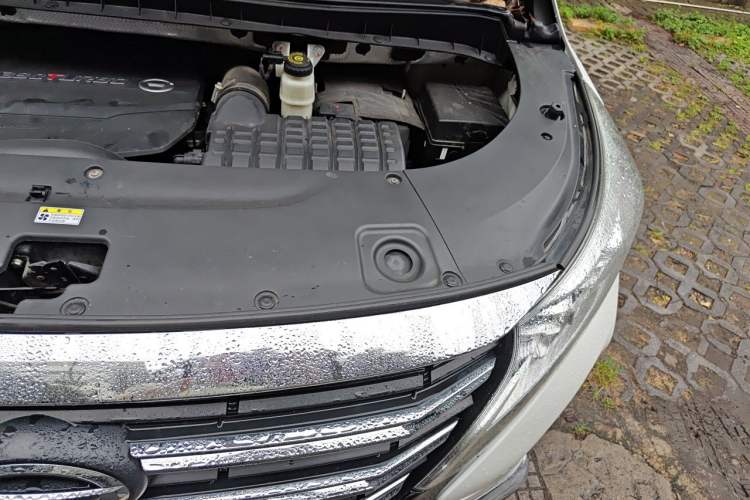 Used GAC Trumpchi M8 2021 Lingxiu Series 390T Flagship Edition Engine Bay Left