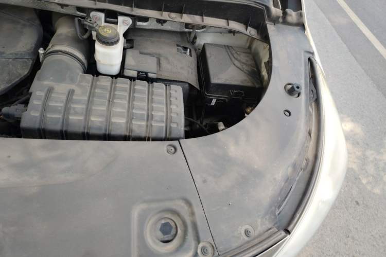 Used GAC Trumpchi M8 2021 Lingxiu Series 390T Ultimate Edition Engine Bay Left