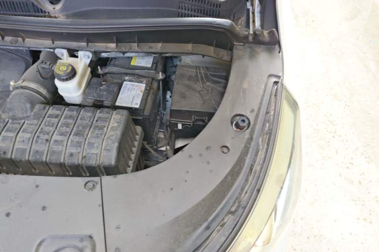 Used GAC Trumpchi M8 2021 Revised Version Lingxiu Series 390T Luxury Edition Engine Bay Left