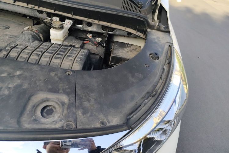 Used GAC Trumpchi M8 2021 Lingxiu Series 390T Ultimate Edition Engine Bay Left
