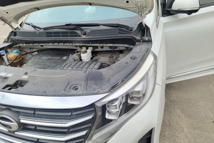 Used GAC Trumpchi M8 2021 Lingxiu Series 390T Ultimate Edition Engine Bay Left