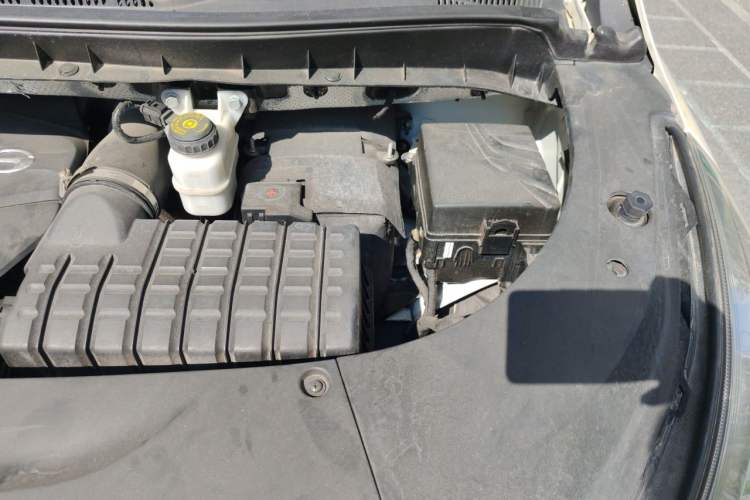 Used GAC Trumpchi M8 2021 Lingxiu Series 390T Luxury Edition Engine Bay Left