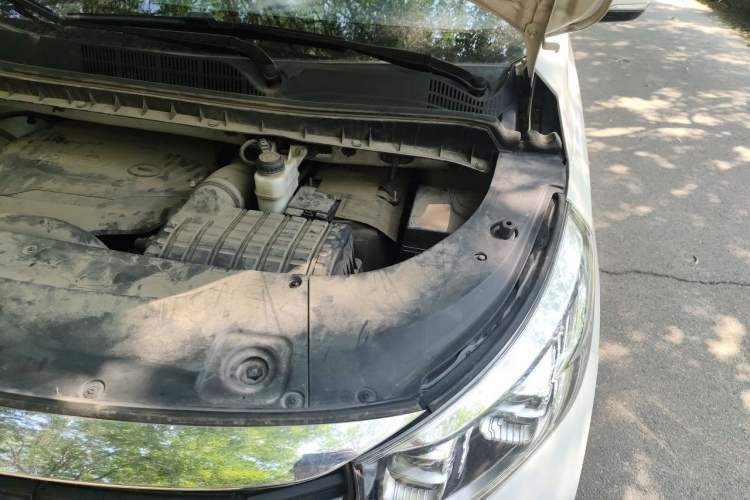 Used GAC Trumpchi M8 2021 Lingxiu Series 390T Deluxe Edition Engine Bay Left